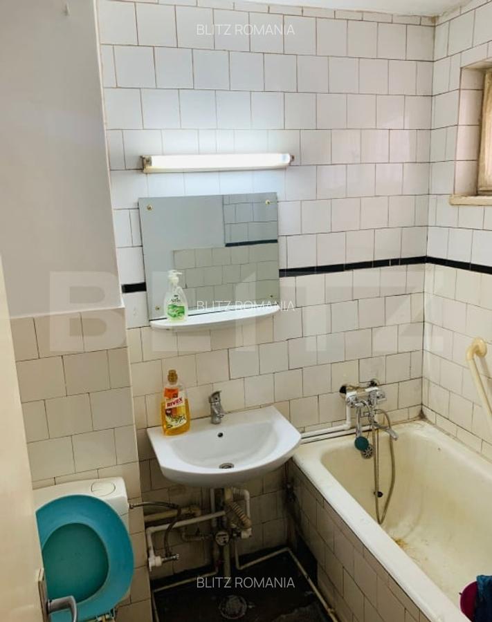 Apartament de vanzare, cu 2 camere, 47 mp, renovabil, zona Libertatii - 7