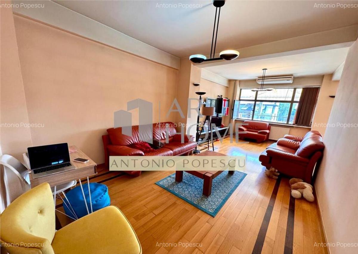 Apartament 4 camere, terasa 49,5 mp, an 2010, Ploiesti, Bd. - 3