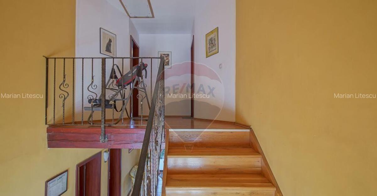 Casa / Vila de vanzare in Ra?nov, afacere-Pensiune ... - 18