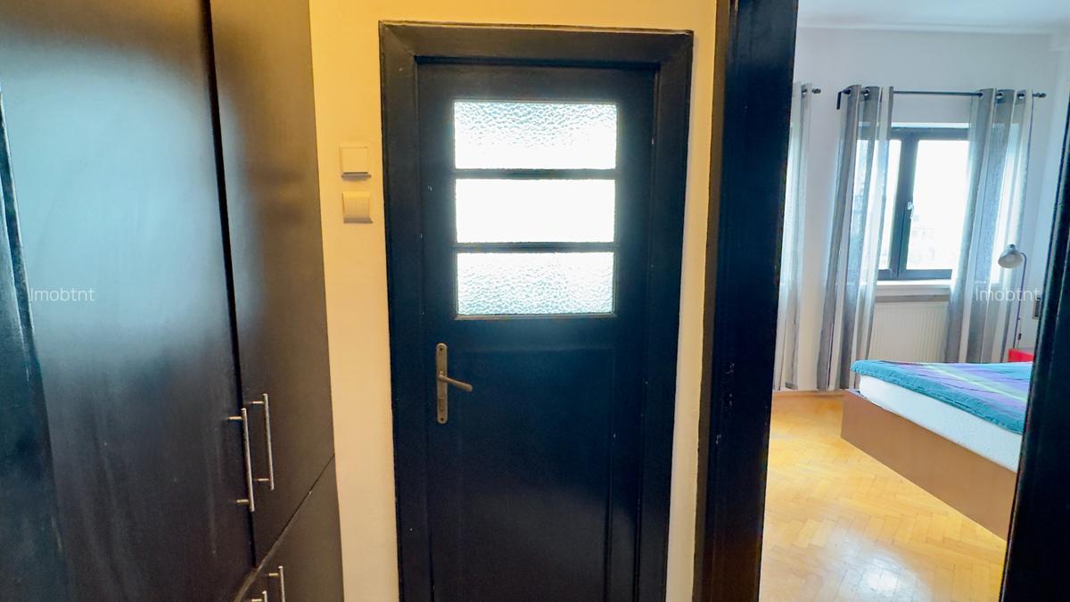 Apartament 4 camere Batistei, strada Vasile Lascar - 12