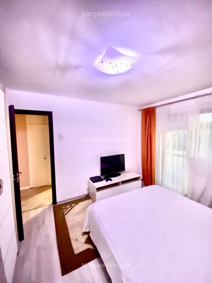 Apart.3 cam decomandat, 79 mp utili, 2 balcoane deschise, str Lacul Rosu - 7