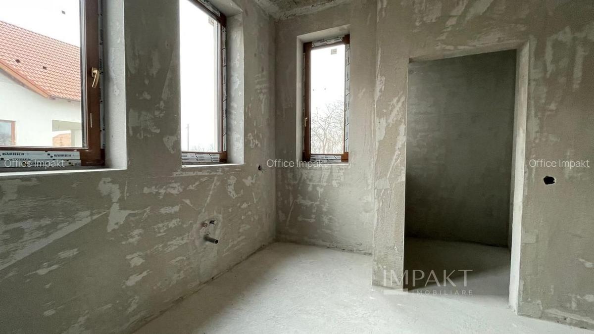 Duplex semifinisat de vanzare in Aiton - 148 mp, teren 800 mp - 22