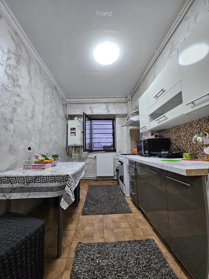 Dacia - Victoria 2 Camere Decomandat Mobilat Modern Gaze 54.69 Mp De Confort - 14