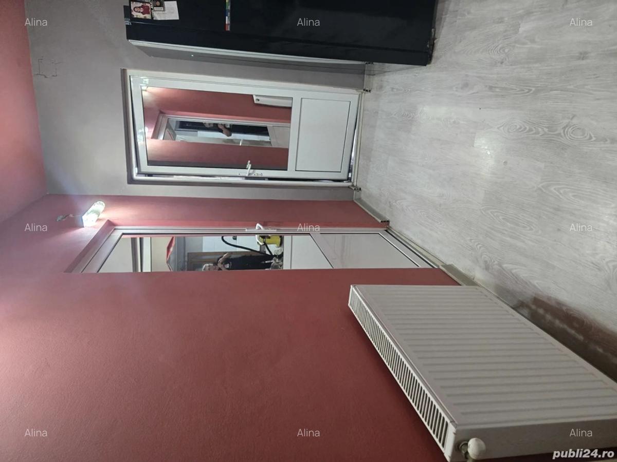 Vand apartament la curte comuna - 1