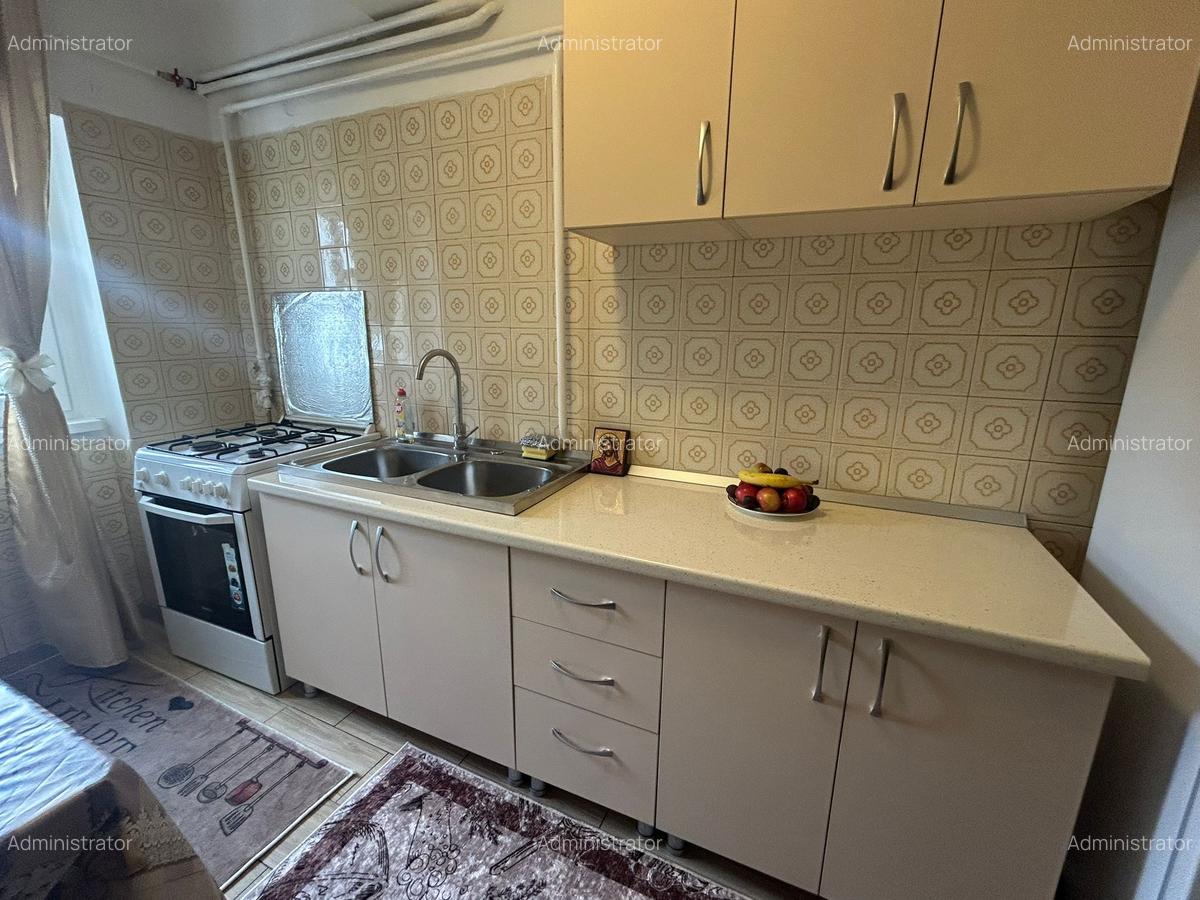 Inchiriere 2 cam Cotroceni Eroilor, Facultatea de Drept,Facultatea de Medicina - 2