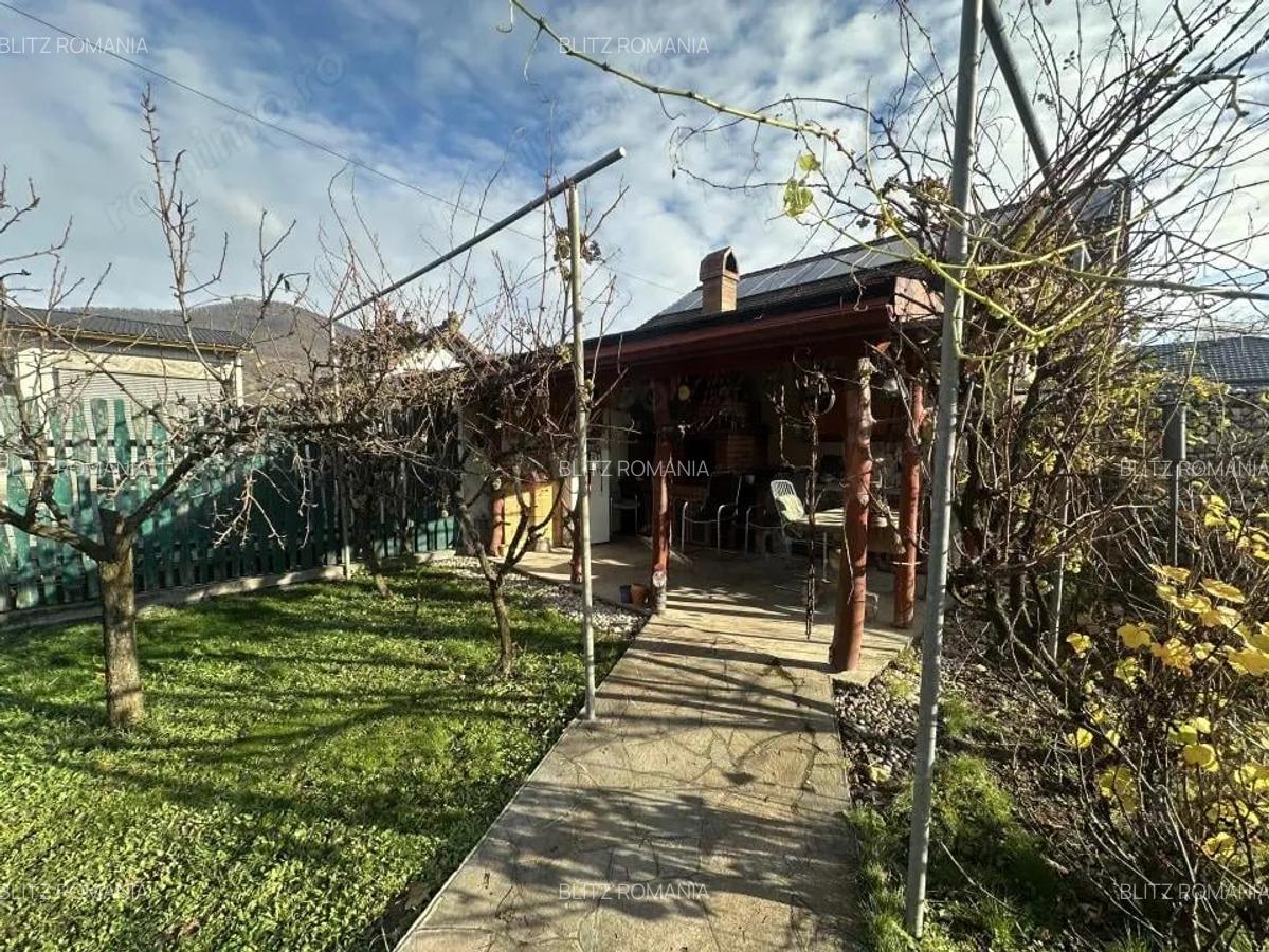 Vila 330 m2 utili + 970 m2 teren | finisata + bucatarie de vara & gradina superb - 10