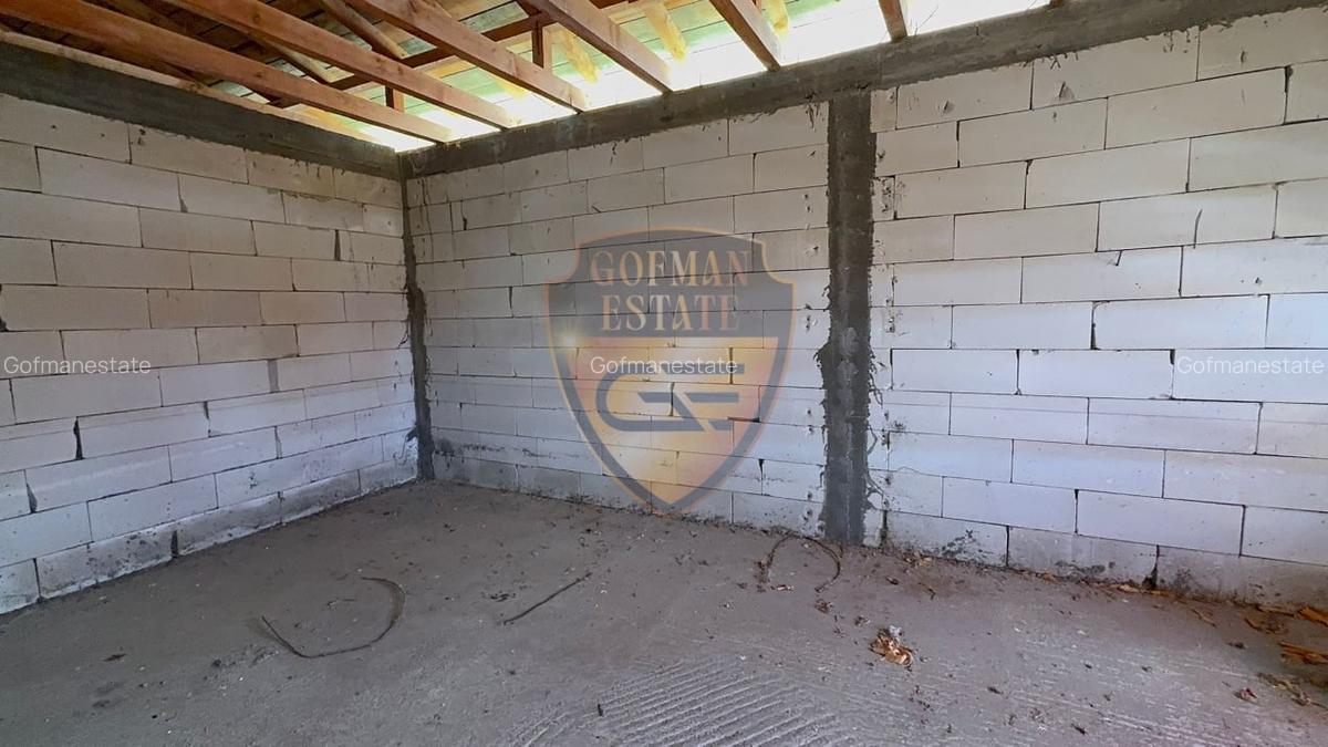 Casa 4 camere, P+M , Valul lui Traian, la gri teren 337 mp, garaj - 13