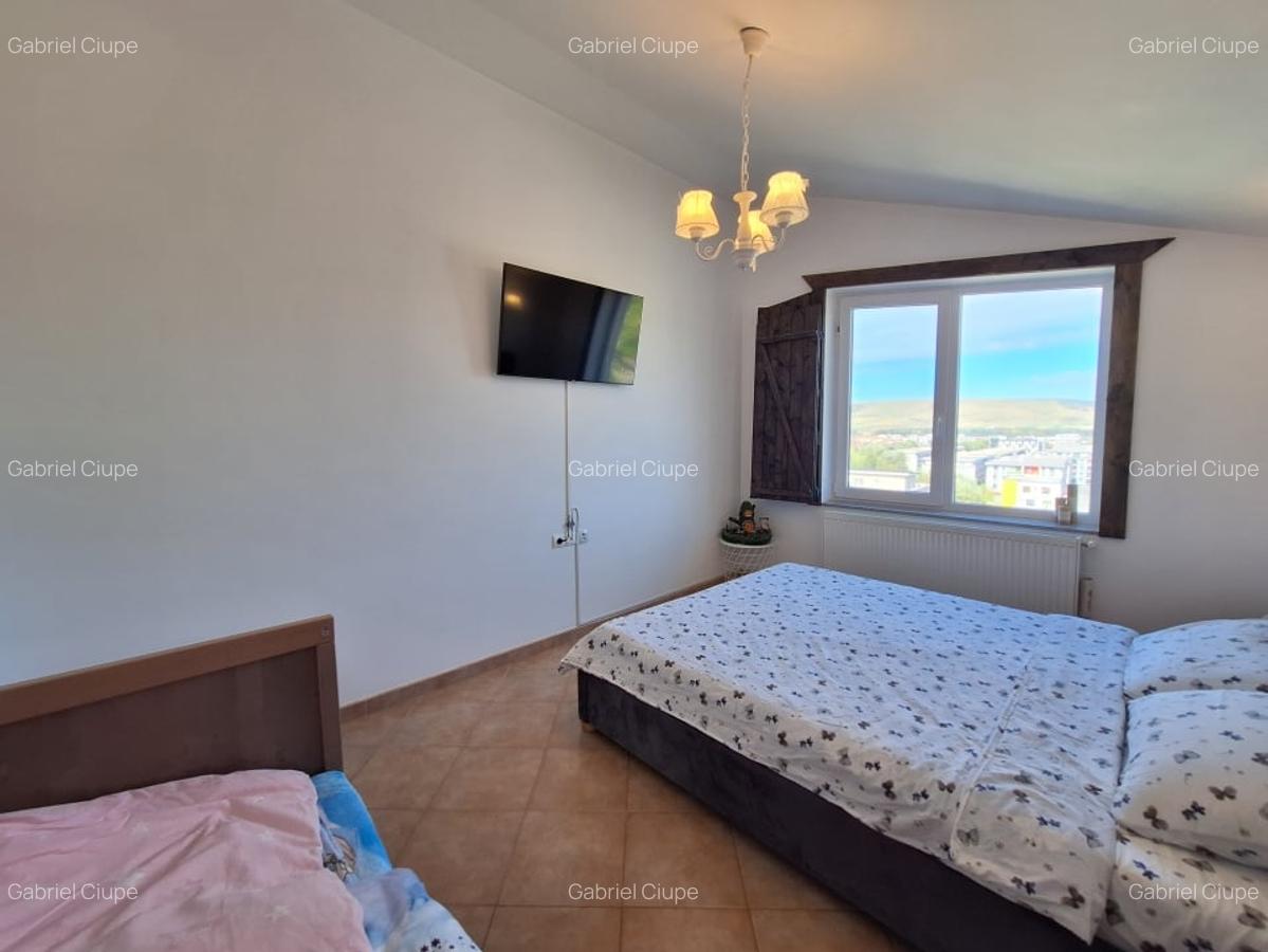 Apartament cu 3 camere, 68 mp, balcon, strada Tautiului - 4