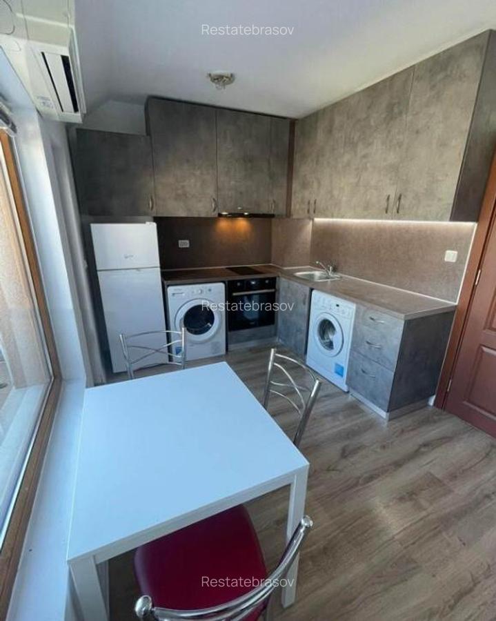 Apartament de vanzare - 1