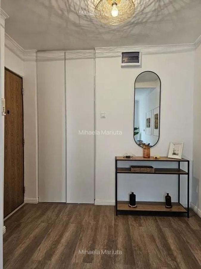 AP. 3 CAMERE - CRANGASI, LOC PARCARE, BOILER, METROU 7 MINUTE - 8