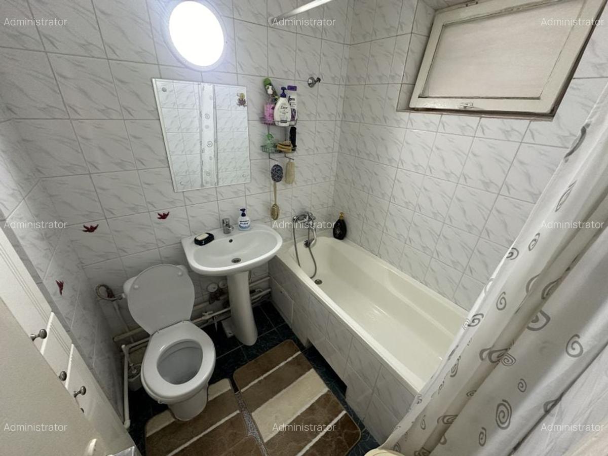 Apartament 5 camere zona Tomis Nord - 11