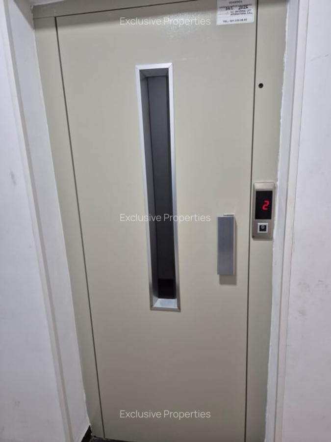 Apartament cu priveliste spectaculoasa peste oras - 12