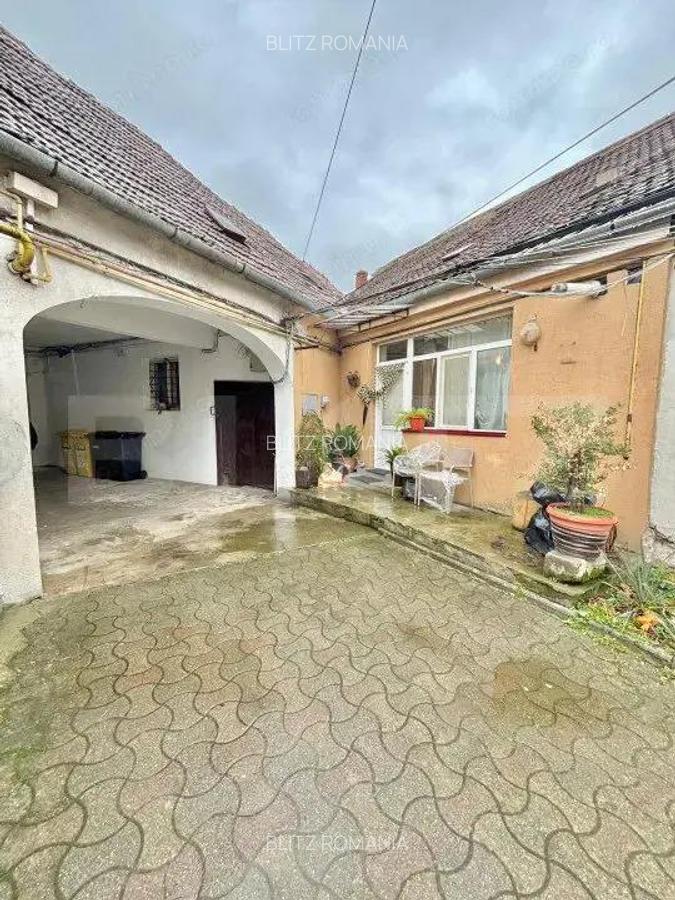 Spatiu pentru birouri, activitati, de vanzare, 47 mp, zona Colegiul Banatean - 1