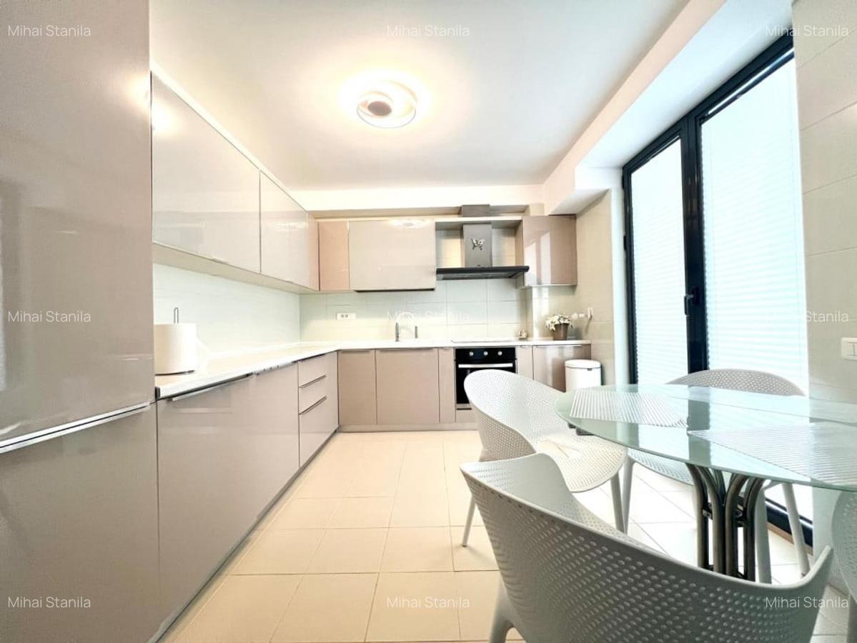 NOU / DEOSEBIT / TERASE GENEROASE / COMPLET MOBILAT SI UTILAT - 12