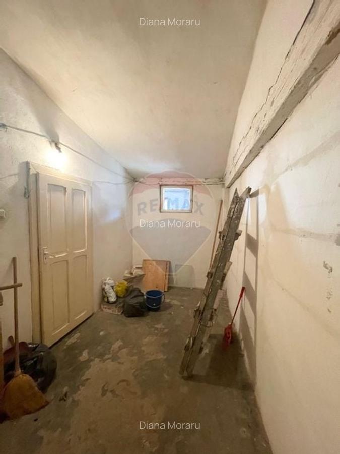 Casa cu 3 camere de vanzare in zona centrala comison 0% - 13
