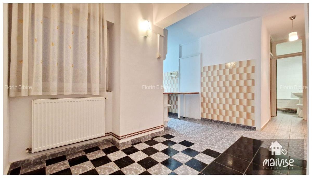 Garsoniera suprafata generoasa, zona Centrul Civic - 8