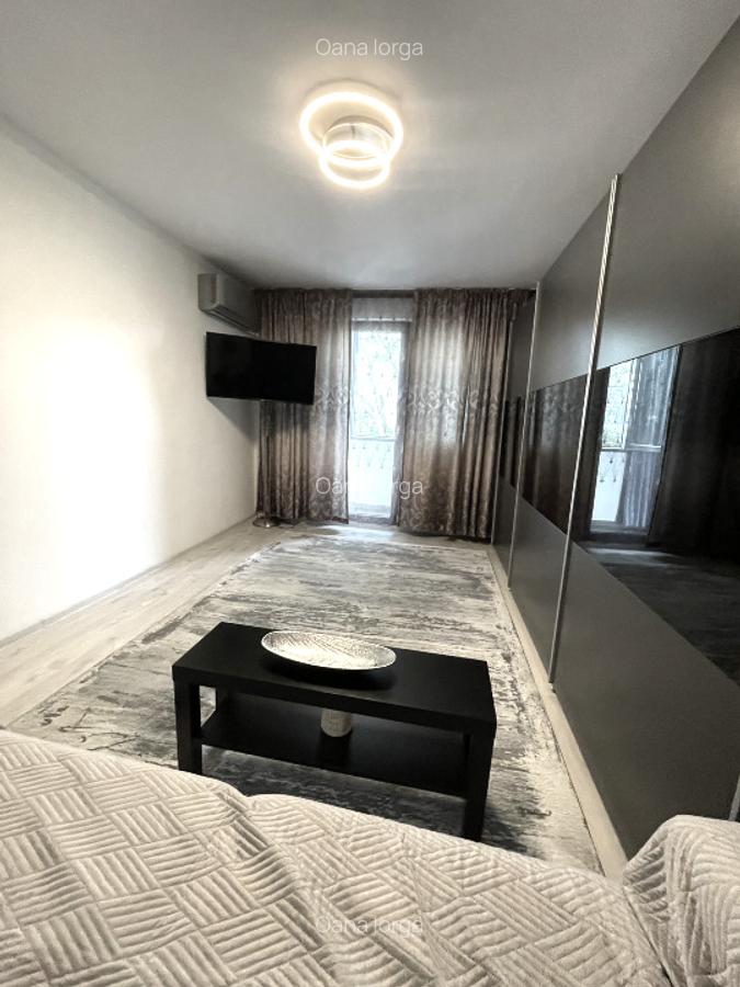 LUJERULUI-Veteranilor Metrou-300m apartament 2 camere decomandat 2/10 - 5 LUJERULUI-Veteranilor Metrou-300m apartament 2 camere decomandat 2/10 - 5