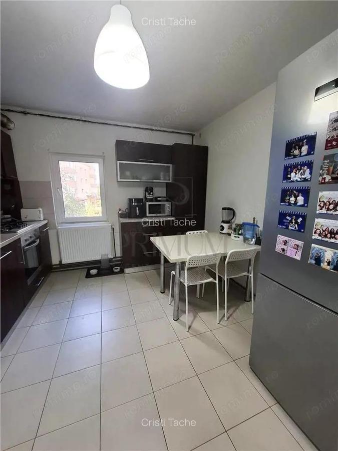 SOARELUI - ETAJ 2 - BLOC IZOLAT - 3 CAMERE - 2 BAI - 2 BALCOANE - CENTRALA PROPRIE - DECOMANDAT - 4 SOARELUI - ETAJ 2 - BLOC IZOLAT - 3 CAMERE - 2 BAI - 2 BALCOANE - CENTRALA PROPRIE - DECOMANDAT - 4