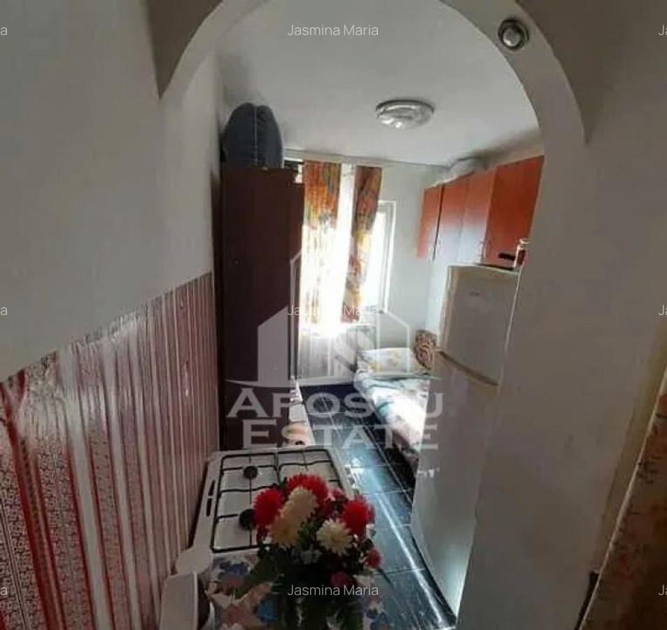 Garsoniera 12 mp in zona Dambovita, ideal investitie - 3