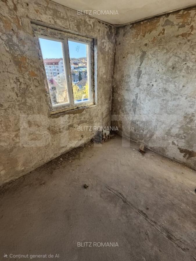 Apartament cu 1 camera, 11 mp, zona Iris - 1