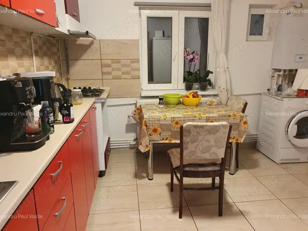 Inchiriaza! Camera, dec, mobilata . - 6