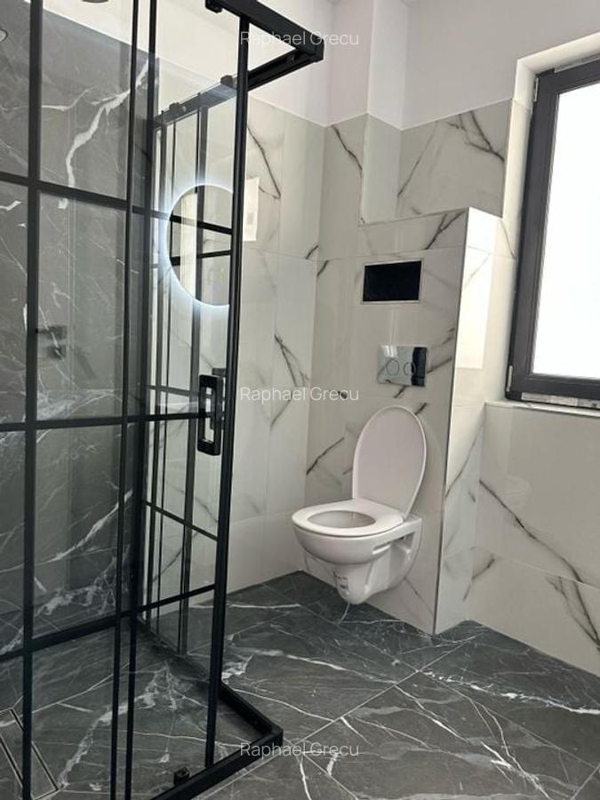 | CASA INDIVIDUALA | 5 CAMERE I 133 MP I 3 BAI I INCALZIRE PRIN PARDOSEALA I - 30