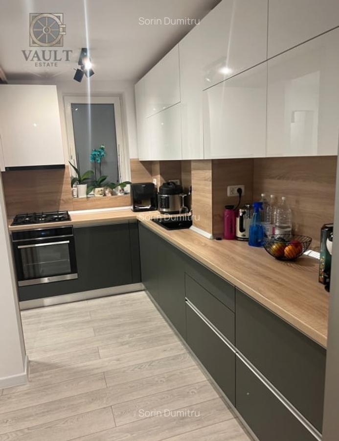 APARTAMENT 3 CAMERE - RENOVAT - PIATA VICTORIEI - 3