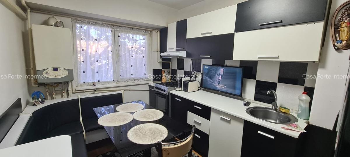 Apartament 3 camere decomandate – Tomis Nord 130.000€ - 11
