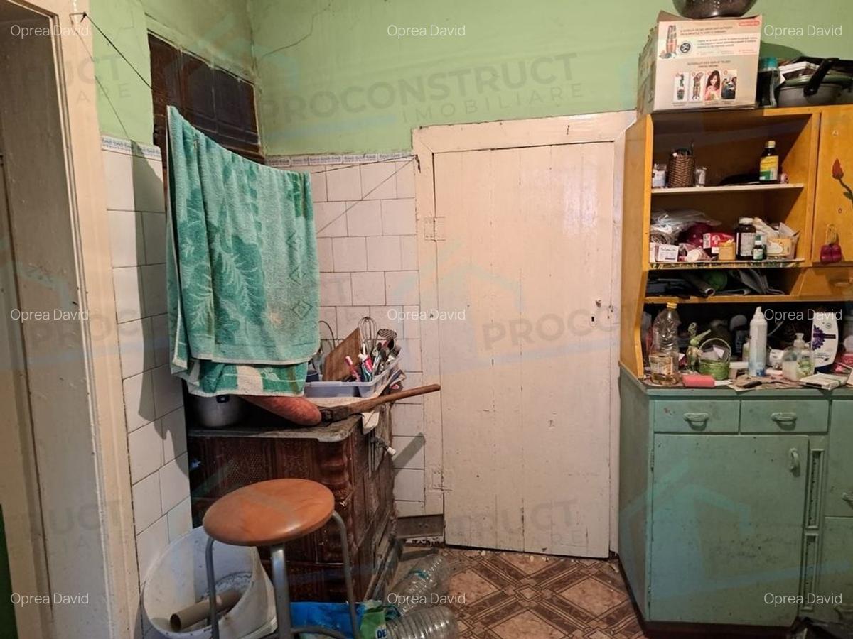 Casa cu teren 474 mp si potential de renovare - Zona Dambovita - 5