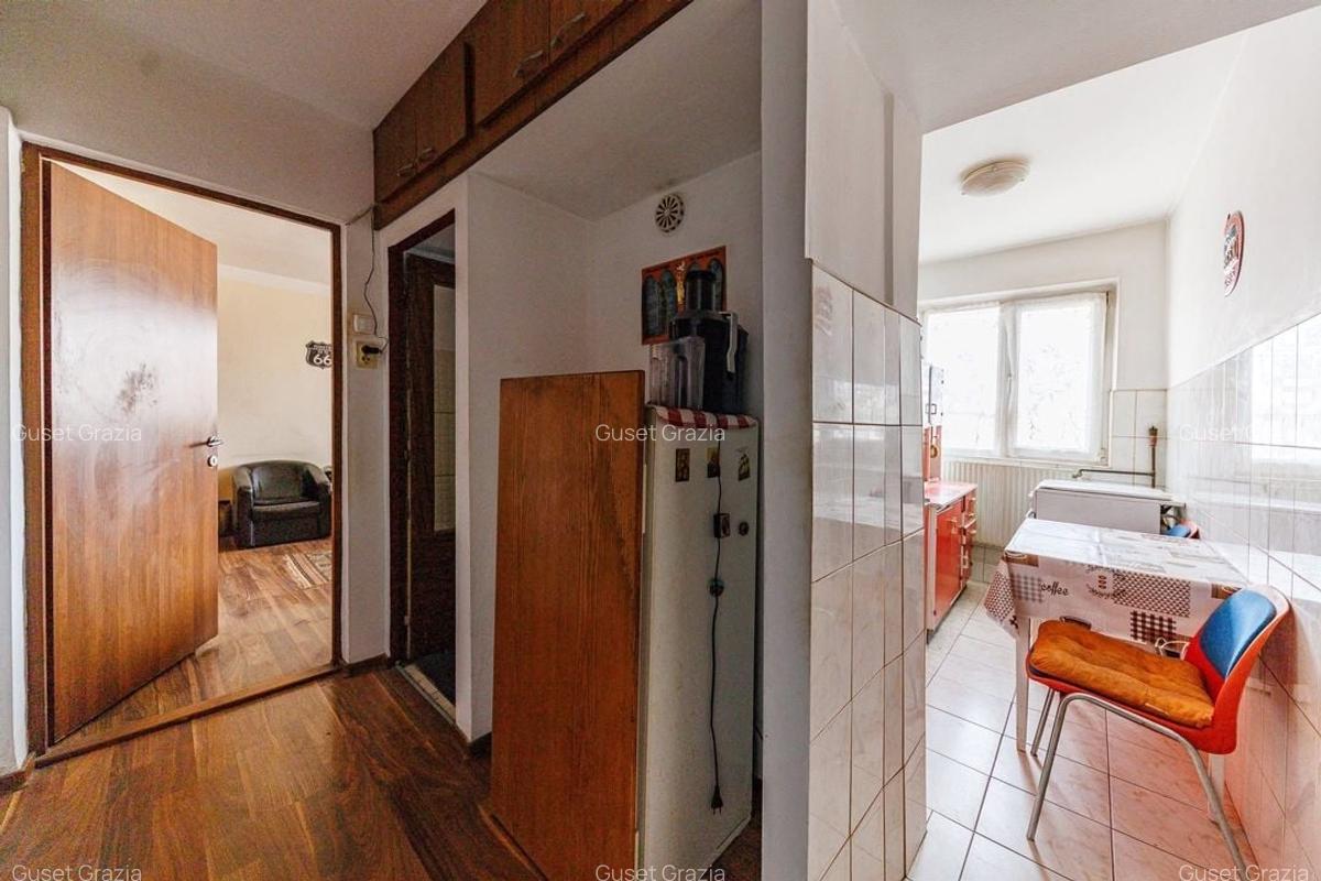 Apartament cu 2 camere semidecomandat, mobilat în Complex Studențesc - 5