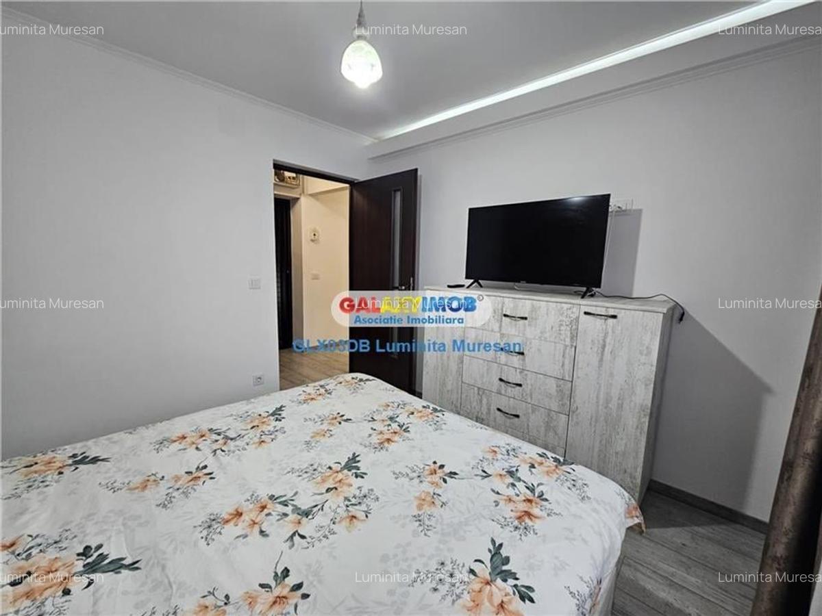 Inchiriere apartament 3 camere semidecomandat Targoviste Micro 11 - 18