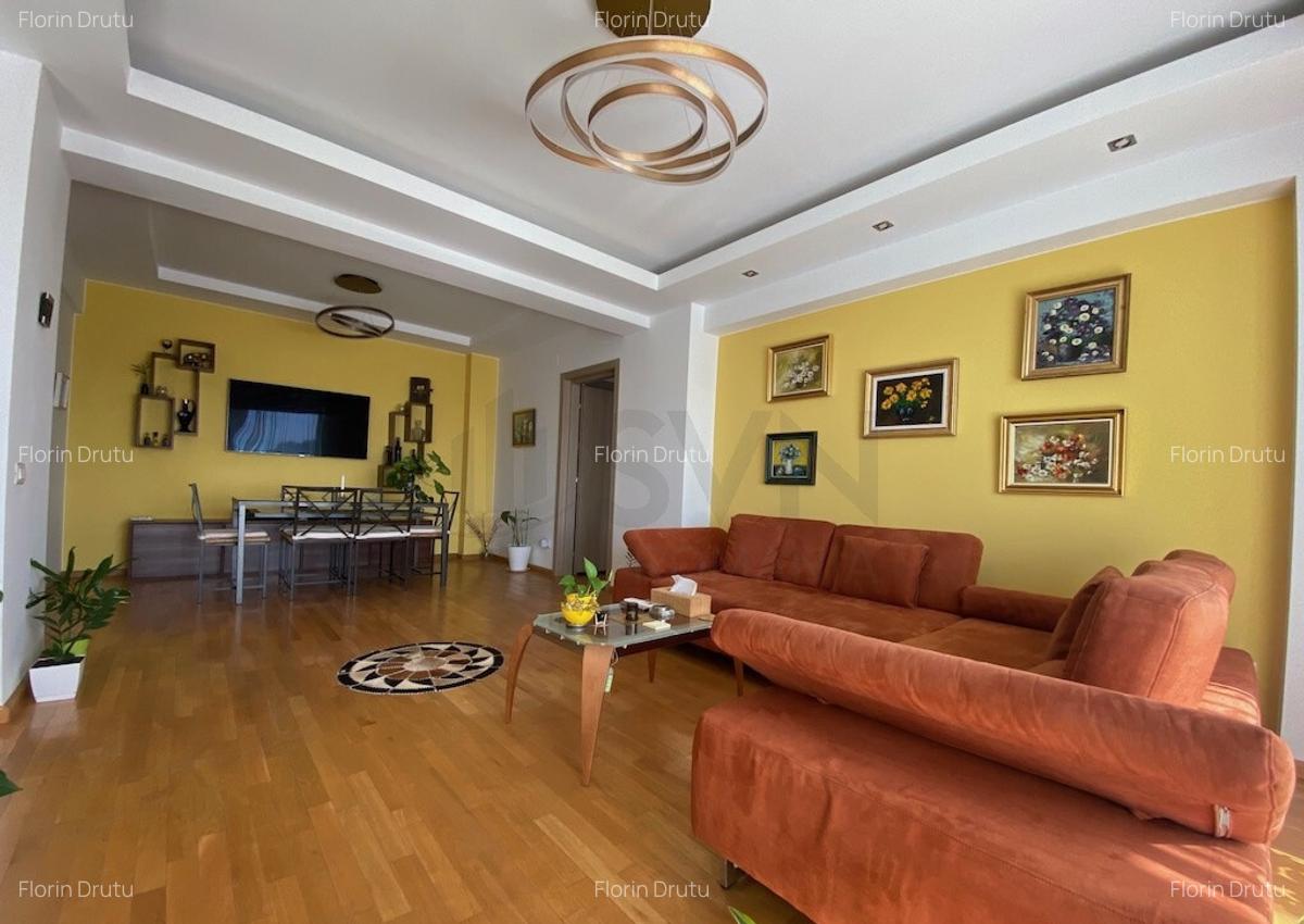 Apartament 3 camere - mobilat -2 parcari incluse - 2