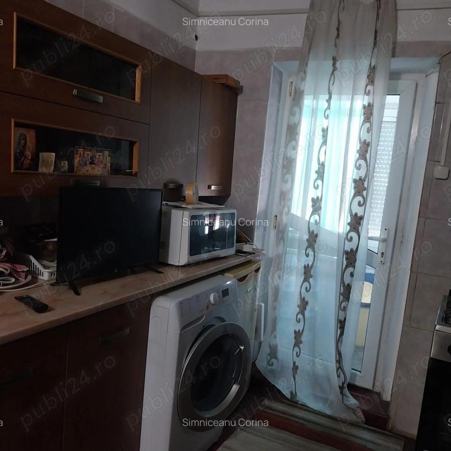 Vand apartament 3camere - 4