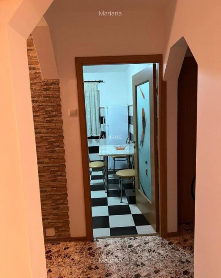 Se ofera spre inchiriere,apartament cu 2 camere Brosteni - 1