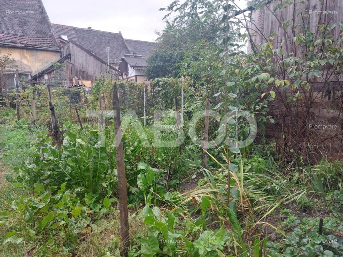 Apartament la casa 97 mpu 5 camere 2 bucatarii 3 bai gradina Cisnadie - 20