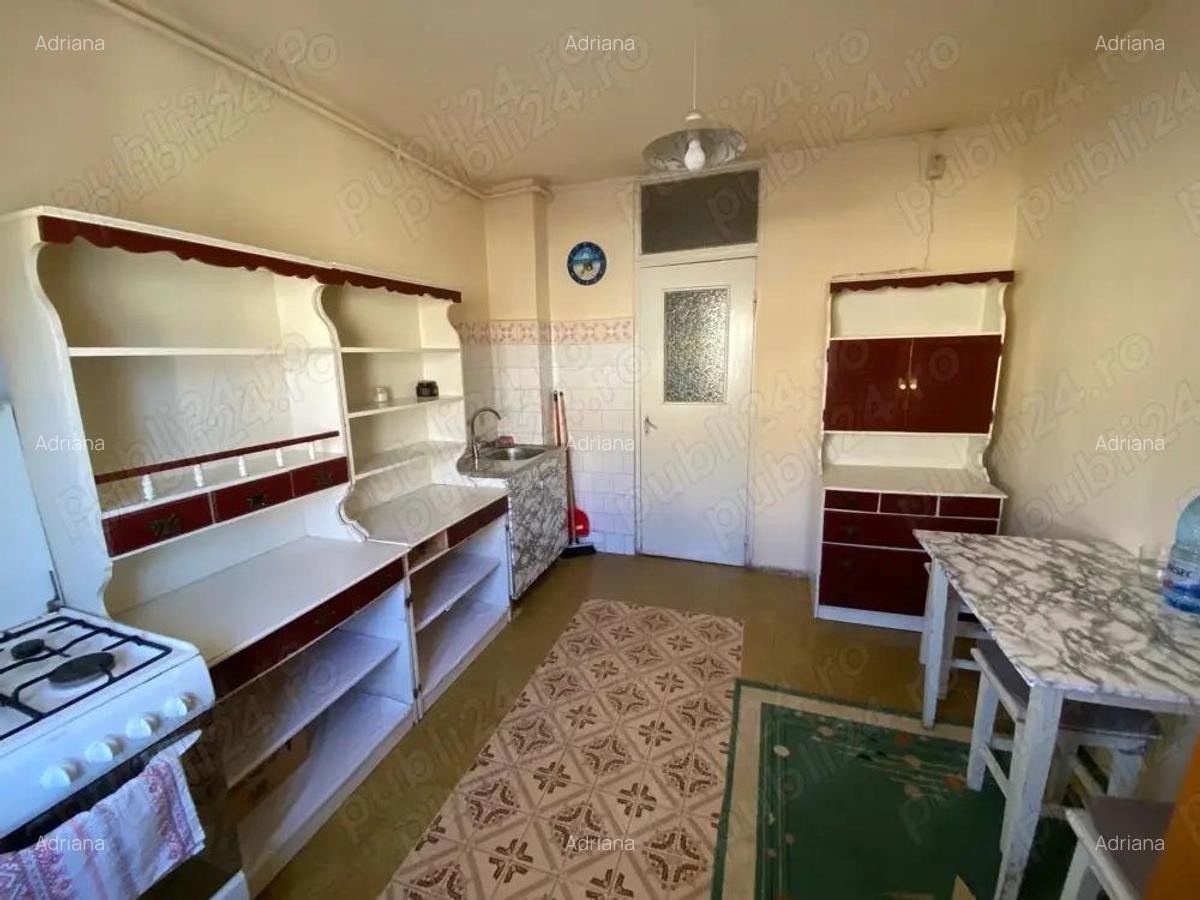 Apartament 2 camere Lipovei etaj 3 decomandat centrala proprie aproape de Lidl - 1