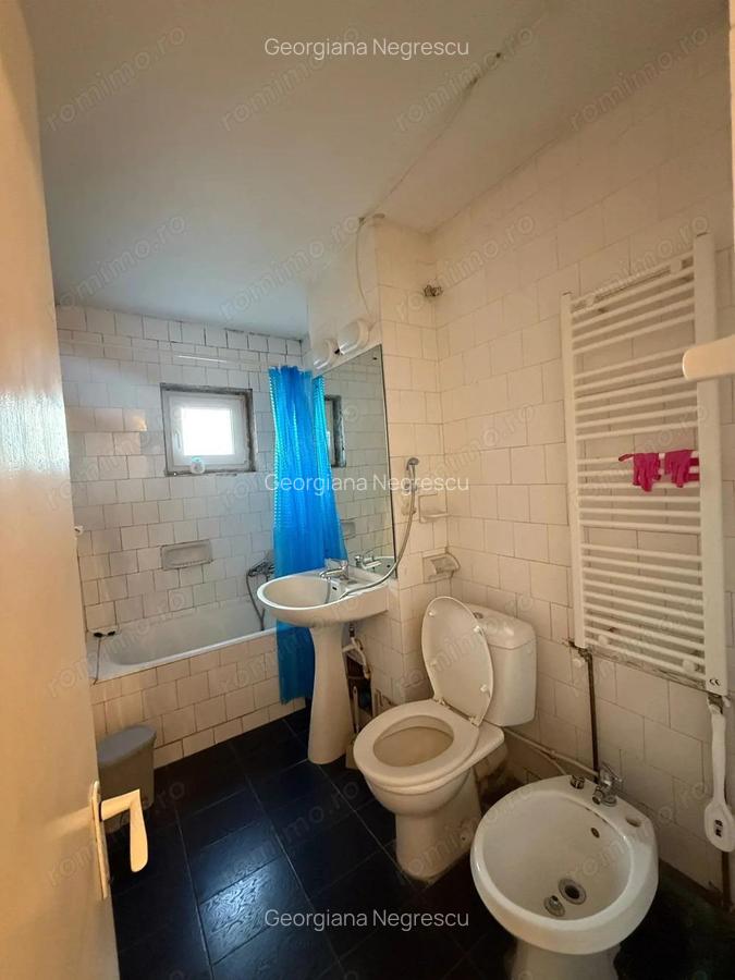 Girocului-Spitalul Judetean | 4 Camere | Etaj 2 | Centrala proprie | 2 Balcoane - 14