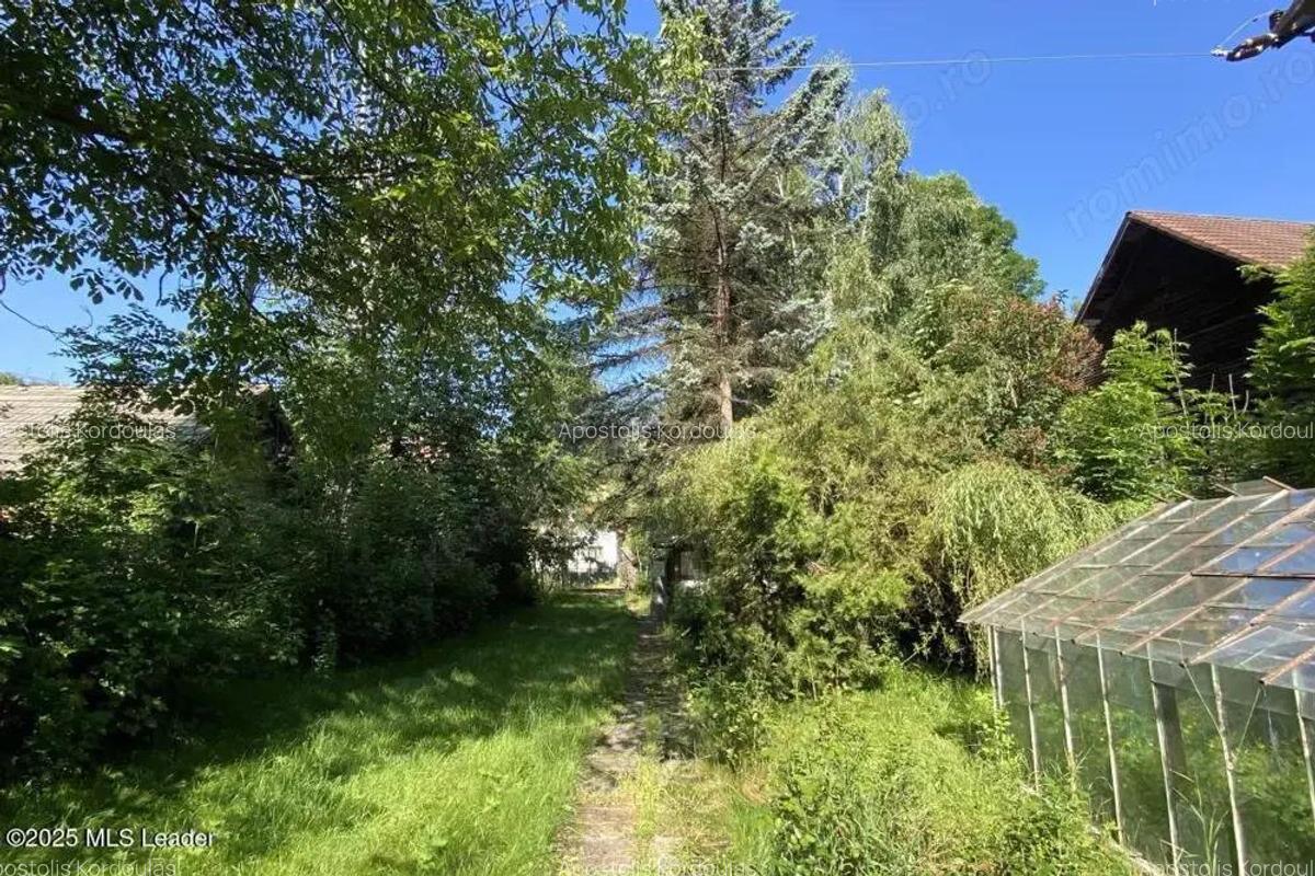 Bran - Casa pe strada Valea Portii. 223 mp, 4 dormitoare - 13