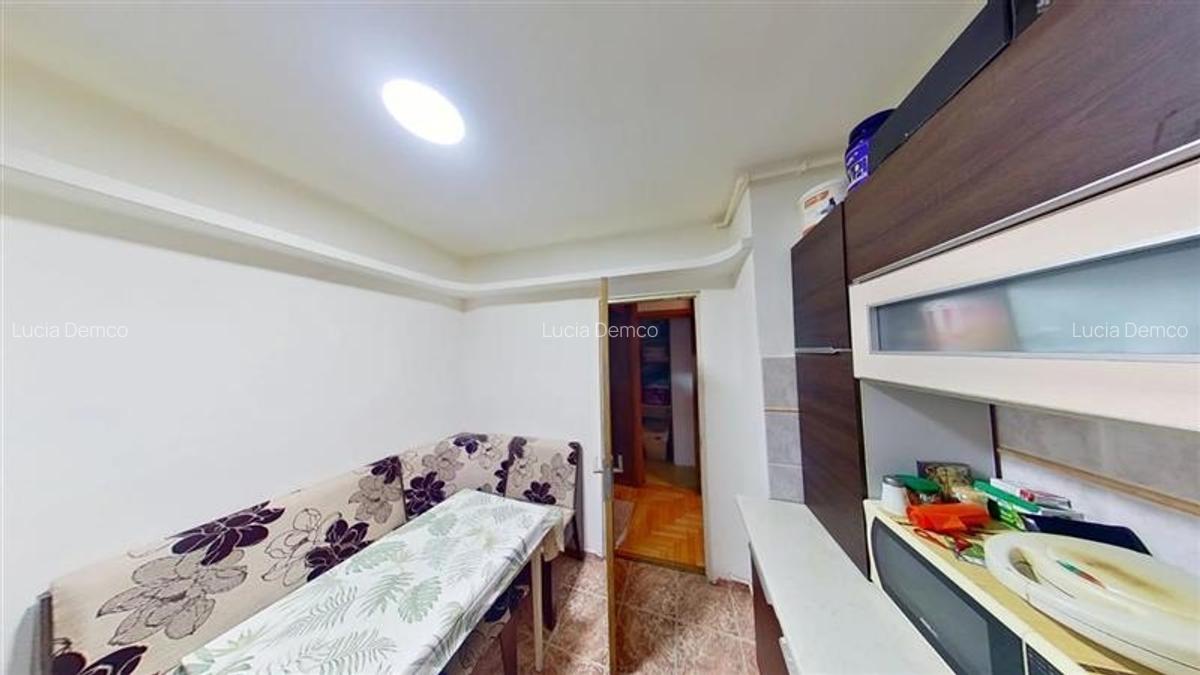 Apartament cu 3 camere decomandat, mobilat în Centrul Civic - 20