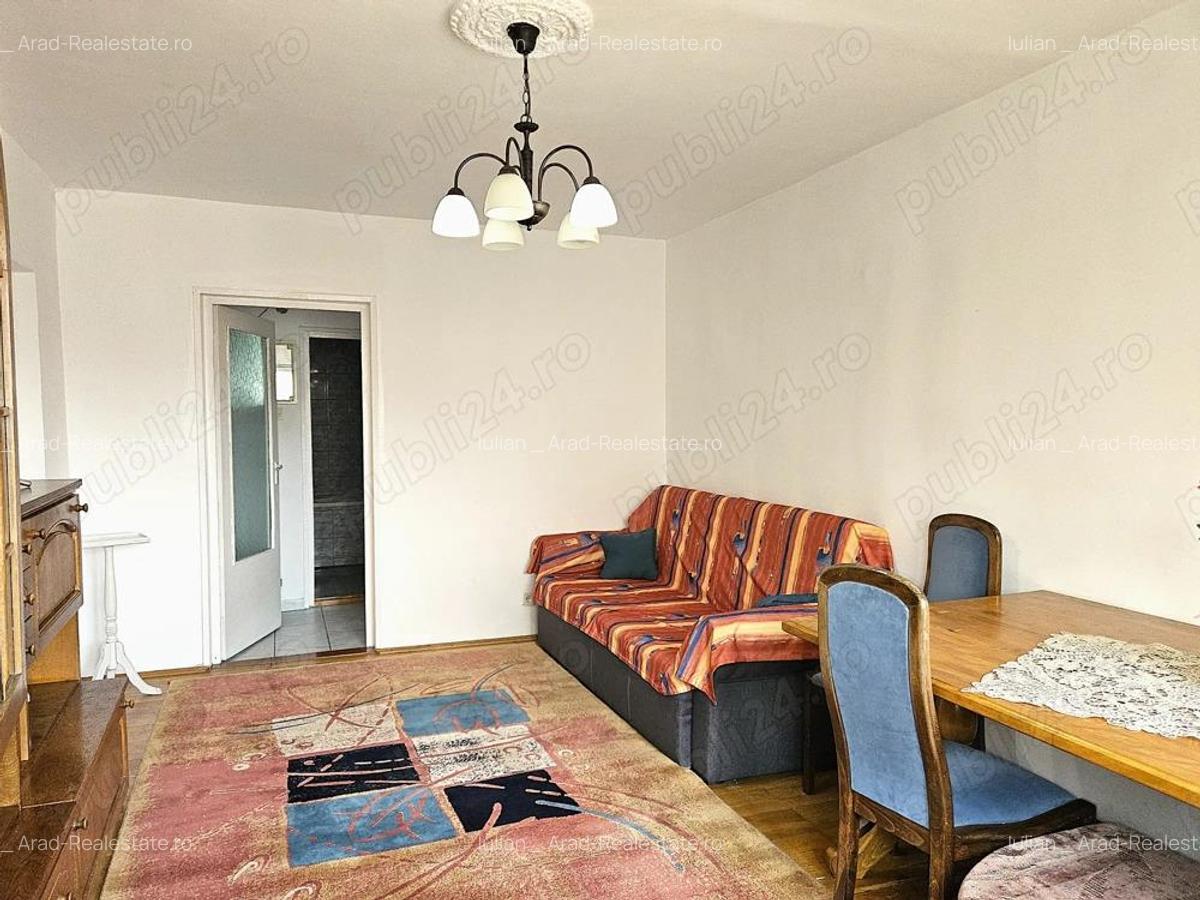 Apartament de inchiriat, cu Centrala Termica Proprie, zona Micalaca 100 Arad - 2