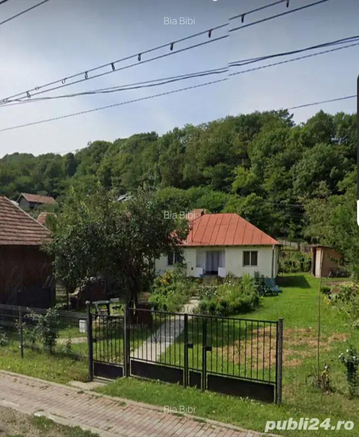 DE VANZARE teren casa si anexa - 2