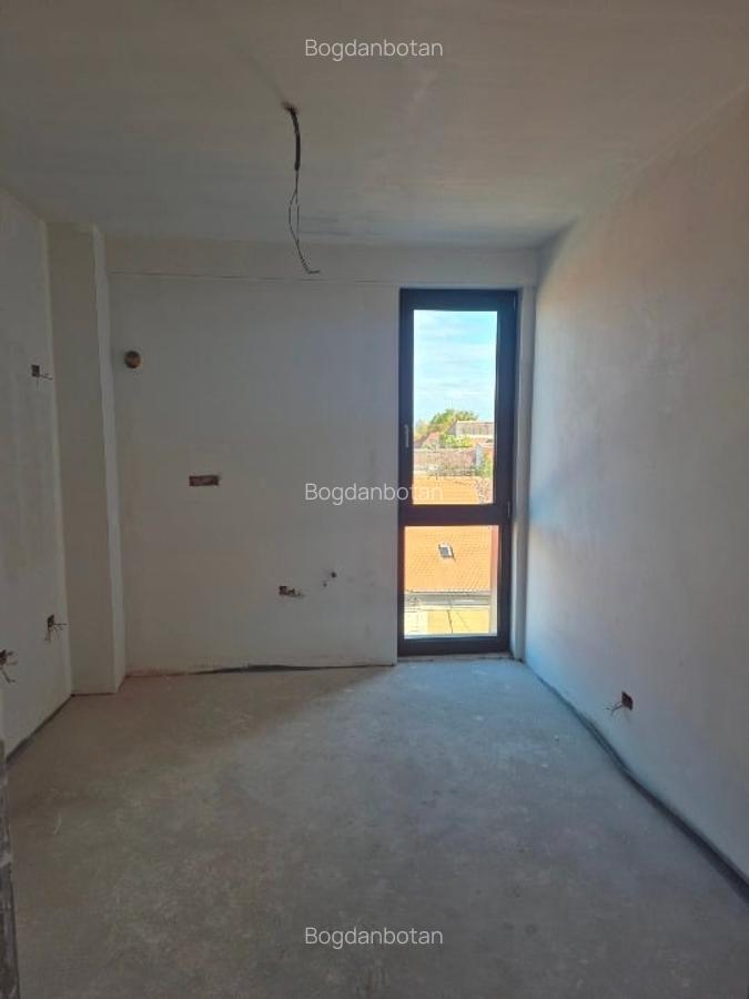 Apartament 3 camere, ultracentral, Oradea, strada Avram Iancu - 4