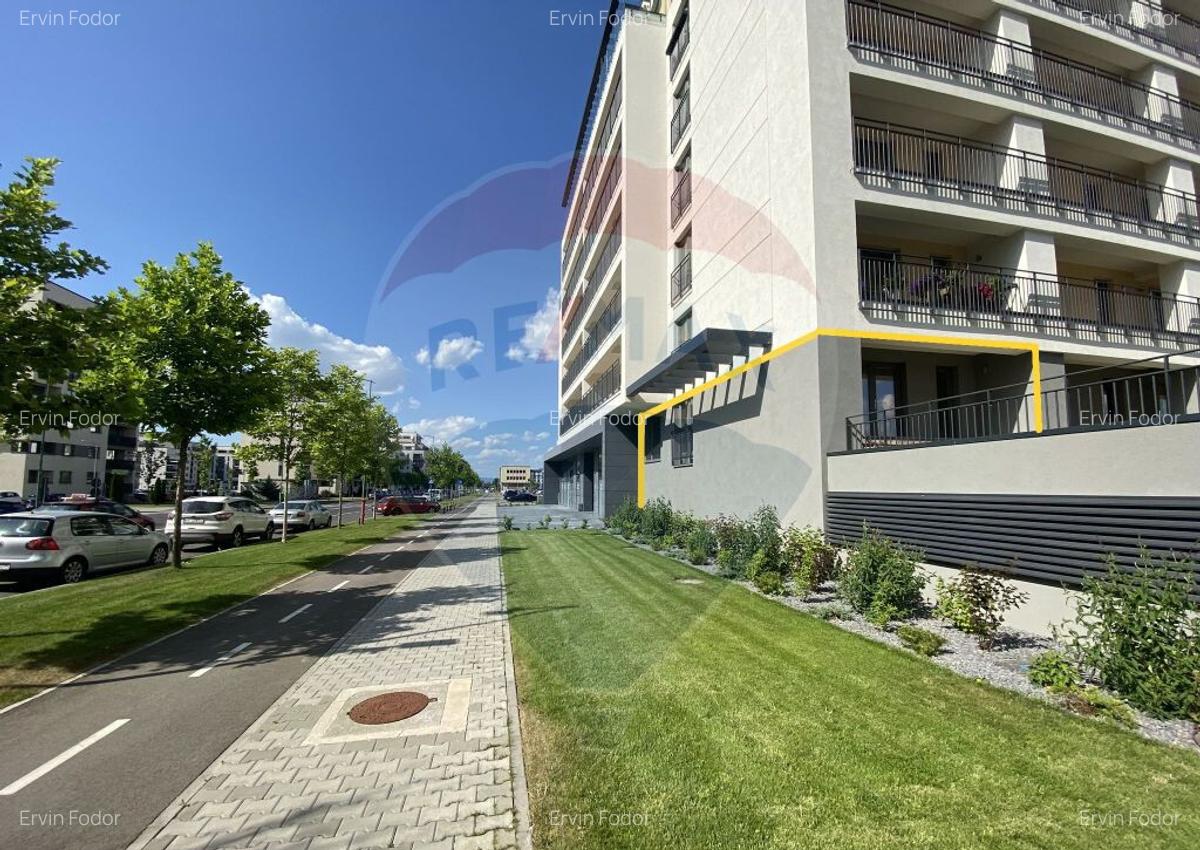 Spa?iu comercial inchiriere in Brasov, cartier Coresi 66mp - 1