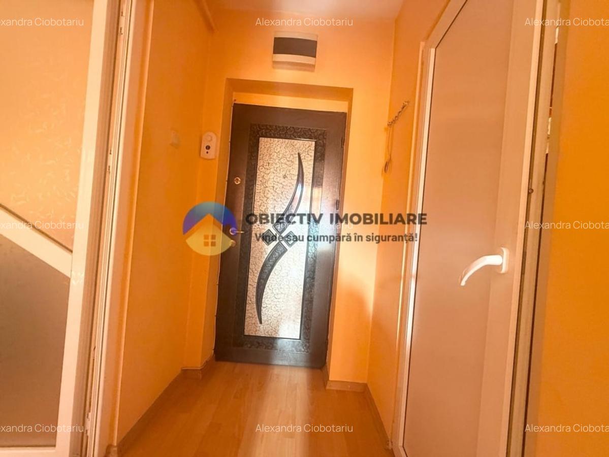 Apartament 2 camere de inchiriat - Etaj 1-  Bld. Dacia - 13 Apartament 2 camere de inchiriat - Etaj 1-  Bld. Dacia - 13