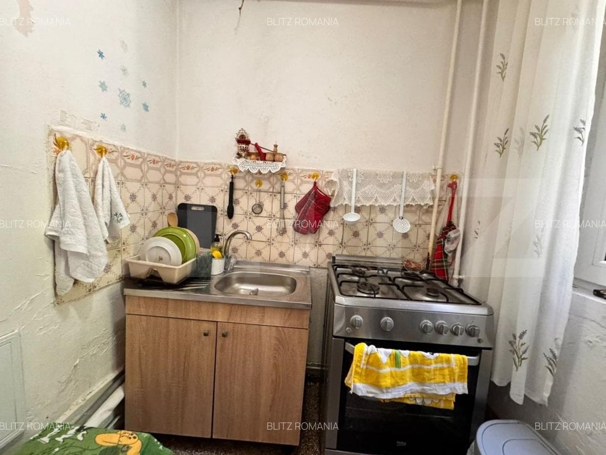 Apartament de 3 camere, semidecomandat, zona Tatarasi - 5