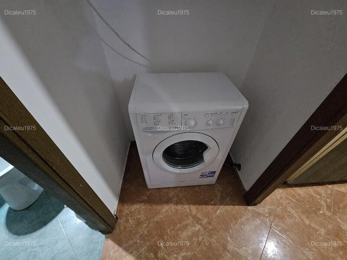 Vanzare 2 camere 54000E 0721335949Drumul Taberei Mall Plaza Piata Moghioros - 1