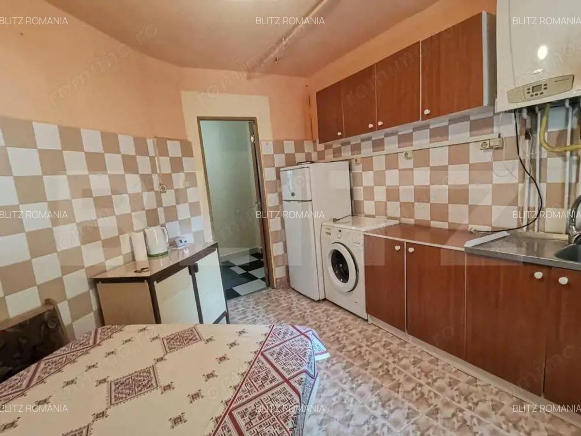 Apartament 2 camere, decomandat, zona Soarelui - 9