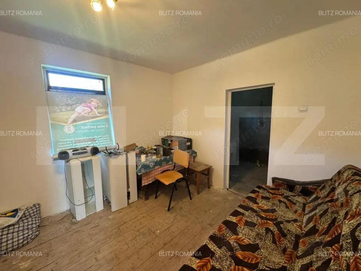 Casa cu 3 camere In zam - 2