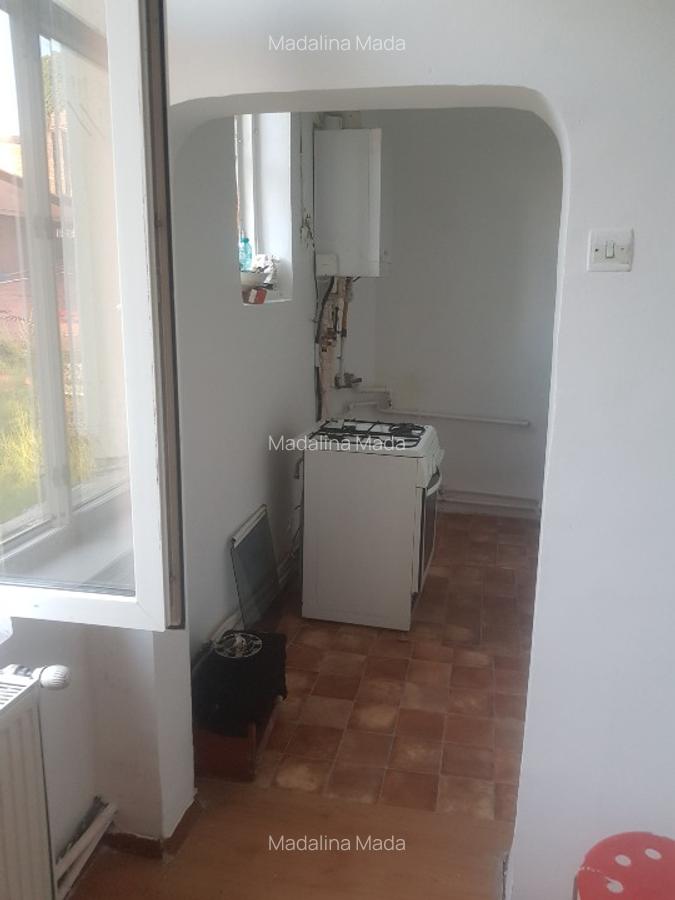 Apartament 4 camere  pt firma - 1