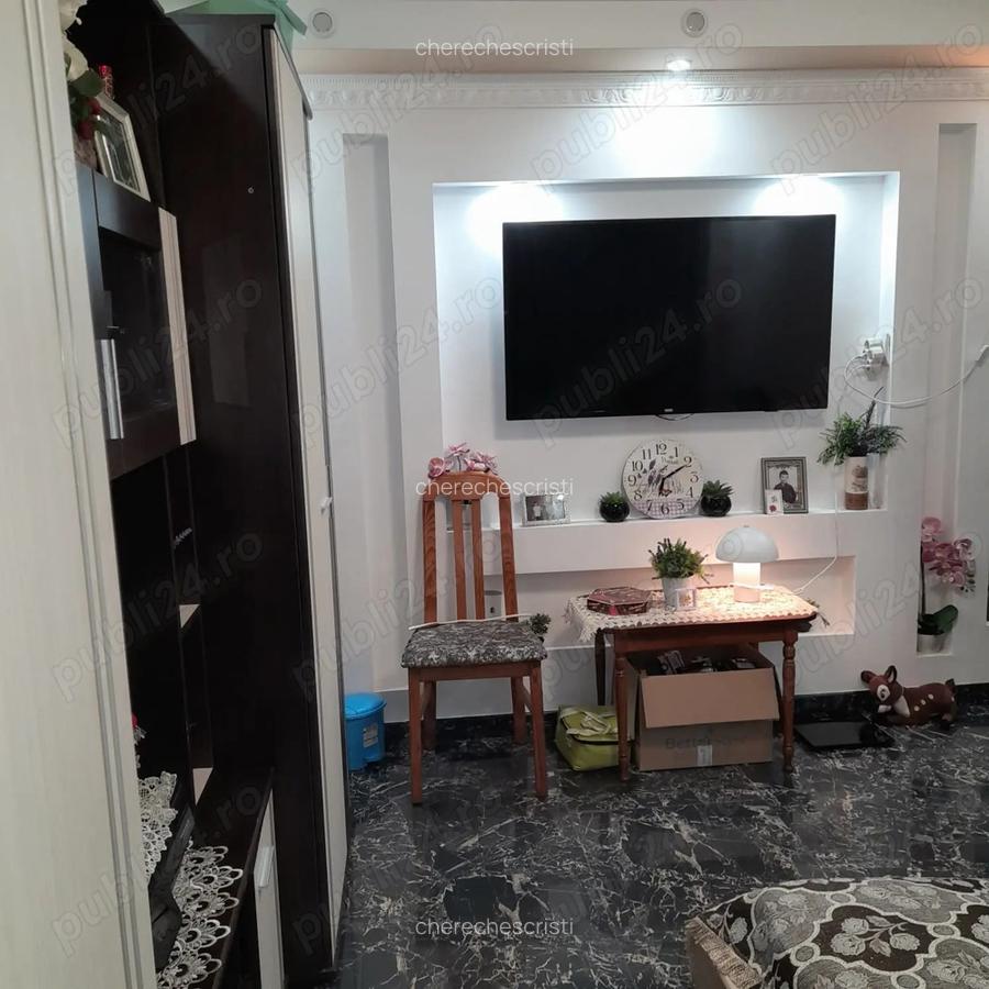Inchiriez apartament cu doua camere. - 2